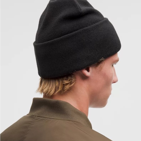 lululemon athletica Black Knit Cuffed Beanie - Picture 2 of 7